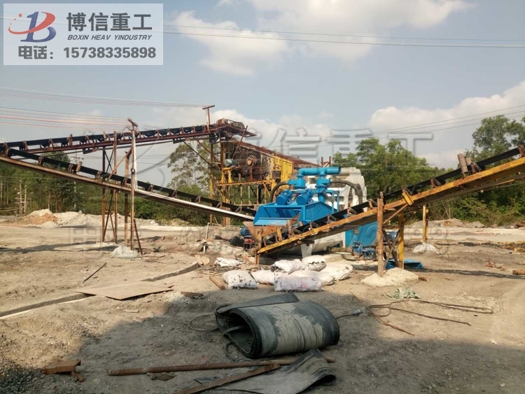 廣西北海（hǎi）客戶現場BX細（xì）砂回收機安裝完成