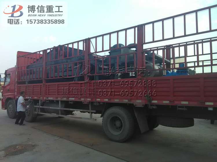湖南（nán）顧客選購91看片細砂回收（shōu）機（jī）案例