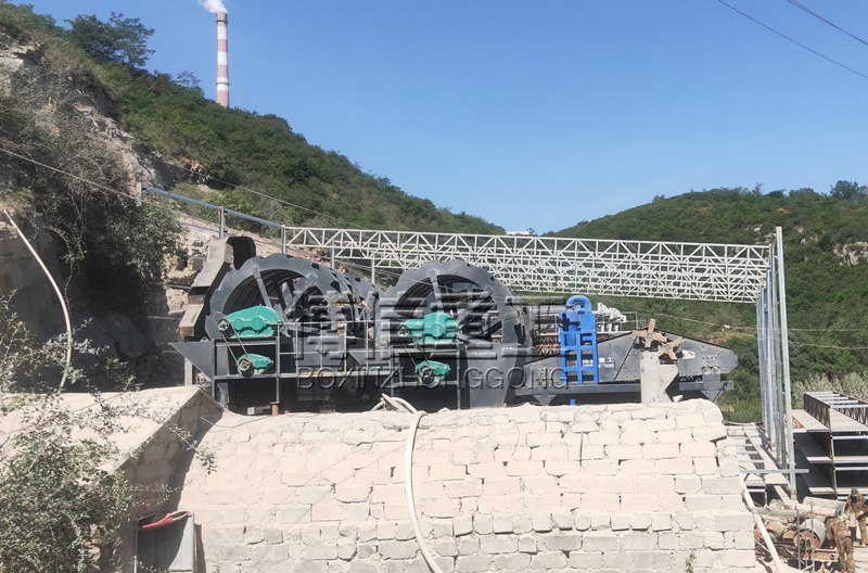 水洗砂生產線現場.jpg